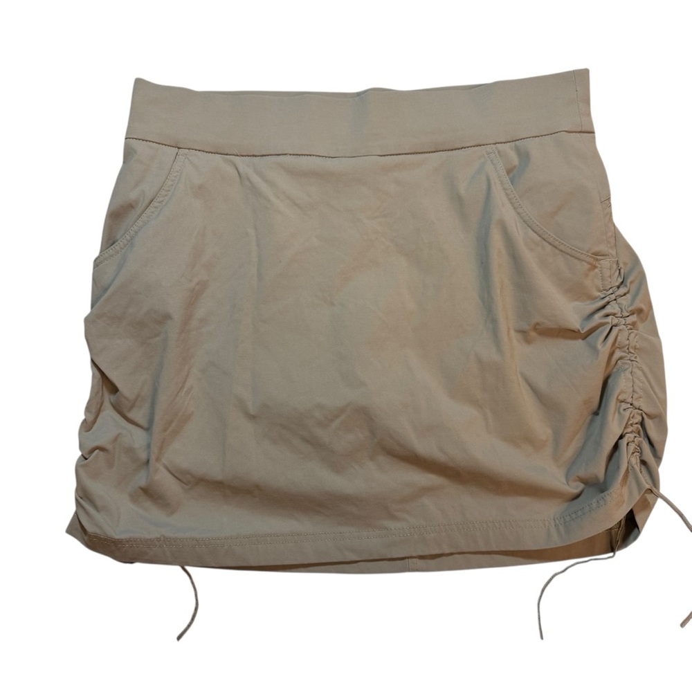 Columbia Sportswear khaki ruched hiking skort size LARGE outdoor travel